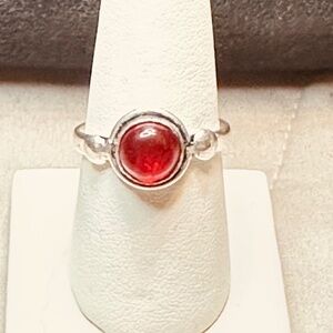 925 Sterling Silver Plated Red Onyx Ring Genuine Stone Round Cabochon EUC